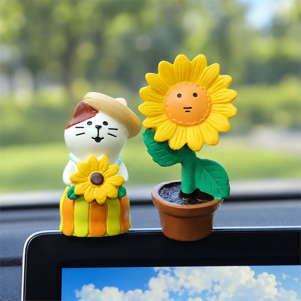 Sunflower Cat Car Figurine Set, Cheerful Dashboard Decor, Friendship Gift